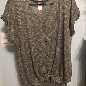 Green Front Tie Short Sleeve Top